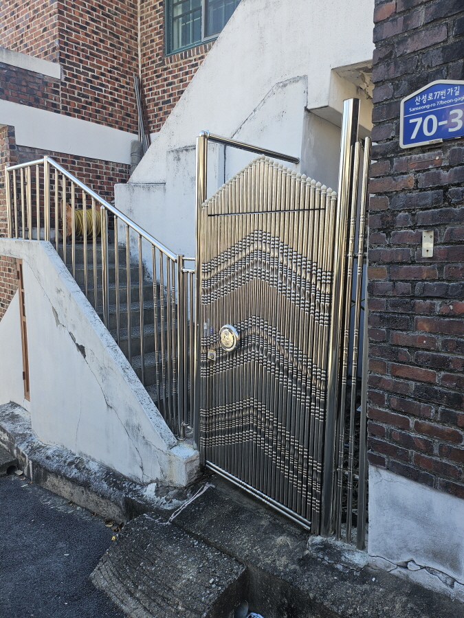 1949055918_zRFUn1Lo_4064a5b8175012622bfad8f3f430dbd9206e7e8c.jpg 이미지크게보기